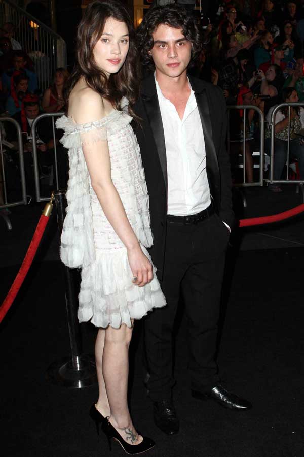 阿斯特丽德·伯格斯·弗瑞斯贝/Astrid Berges-Frisbey-3-77